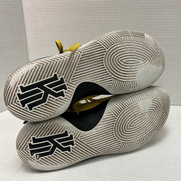 Nike Kyrie 2 ‘Australia’ 819583-701 Size 12 - Picture 9 of 13